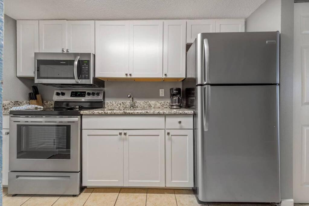 Note Worthy 1Br Oceanview Dogs Ok! 438 Apartment Myrtle Beach Exterior photo